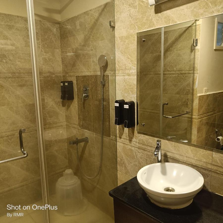 העיר בנגלור Astra Hotels & Suites Whitefield Near To Nallurahalli Metro Station And Ktpo מראה חיצוני תמונה