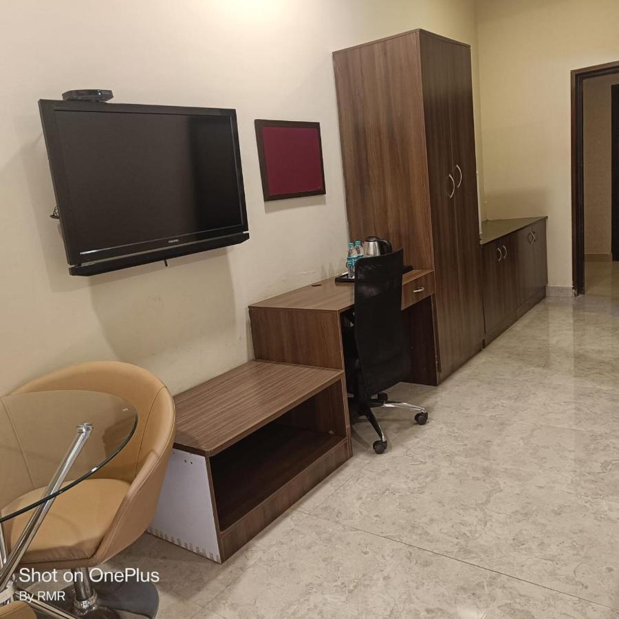 העיר בנגלור Astra Hotels & Suites Whitefield Near To Nallurahalli Metro Station And Ktpo מראה חיצוני תמונה