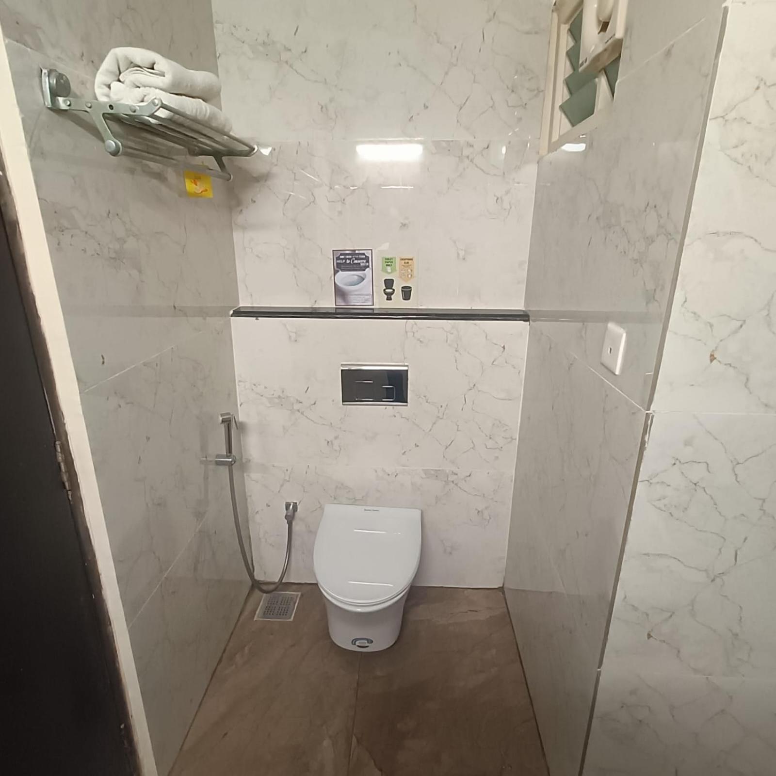 העיר בנגלור Astra Hotels & Suites Whitefield Near To Nallurahalli Metro Station And Ktpo מראה חיצוני תמונה
